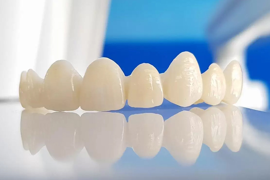 Zirconium Crowns